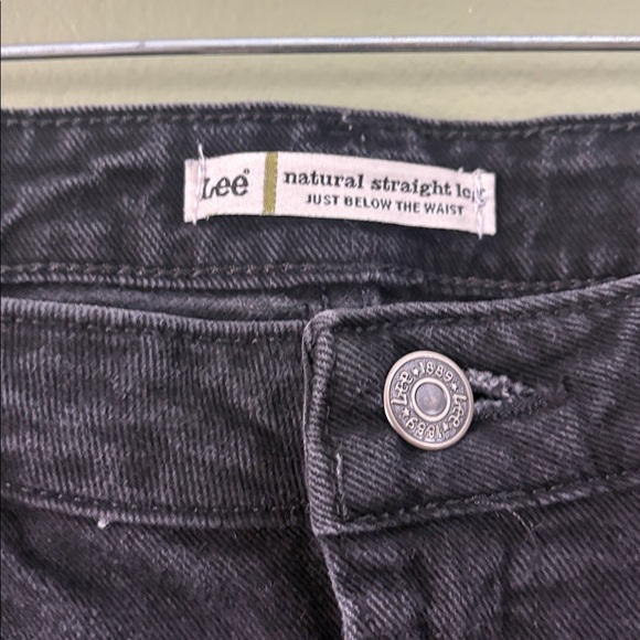 Lee Natural Straight Leg Just Below the Waist Black Jeans Sz 14 - Picture 2 of 6